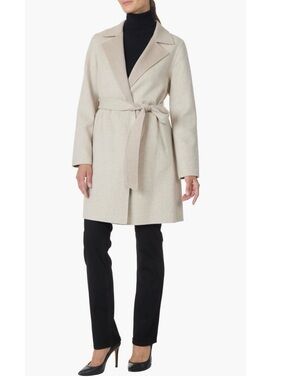 Double Face Wool & Cashmere Wrap Coat
Sofia Cashmere in Oatmeal Beige Size S